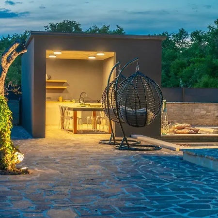 Luxury And Stylish With Private Pool Βίλα